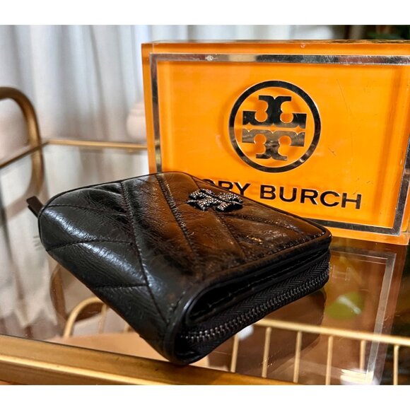 Tory Burch Black KIRA Quilted Leather Wallet With Zipper Closure & Logo Design - Picture 5 of 9